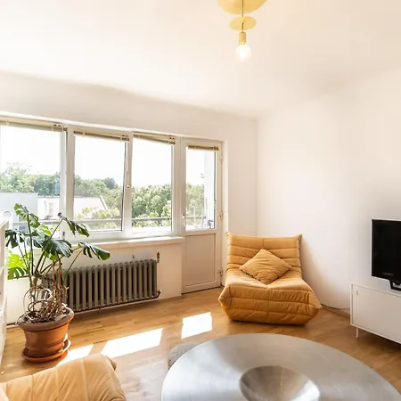 Апартаменты Casa Din Tei