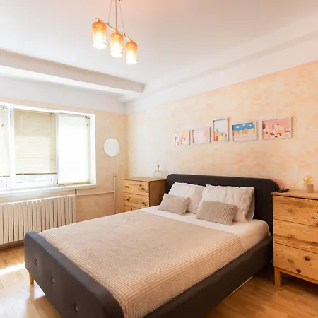 Casa Din Tei Апартаменты Констанца